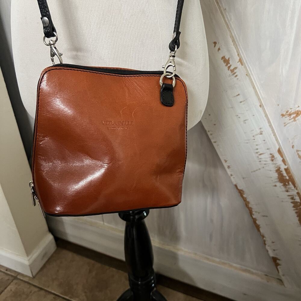 Vera Pelle Italian Leather Crossbody Bag Zip Around Brown Black Removable Strap